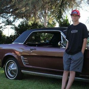 Meet your Posher, Lynn